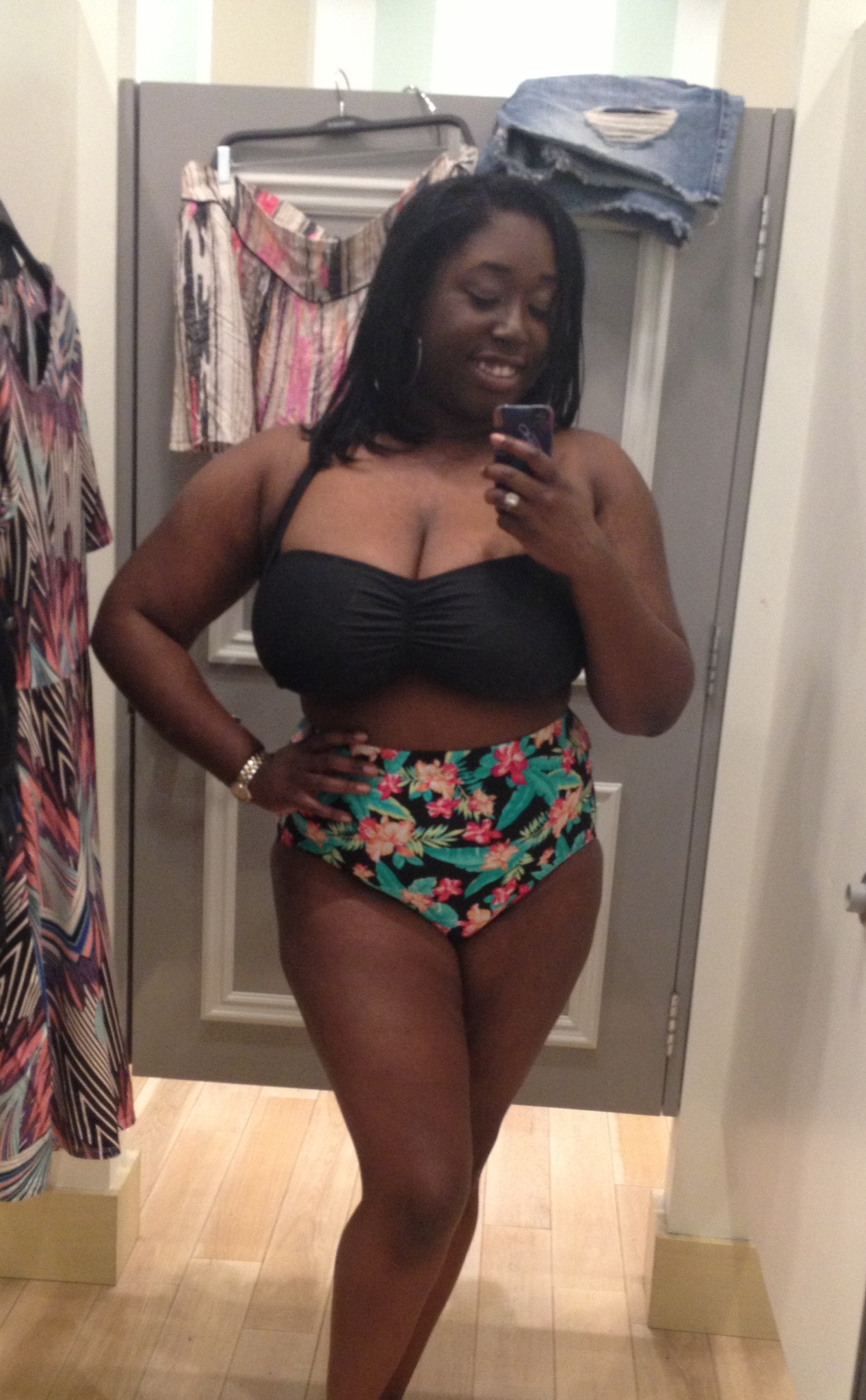 The Dressing Room Diaries: Forever 21+ Review/Mini Swimwear Rant